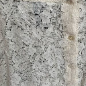 Duskin White floral mesh top